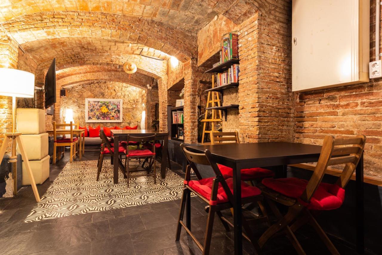 Albergue Mambo Tango Barcelona Exterior foto
