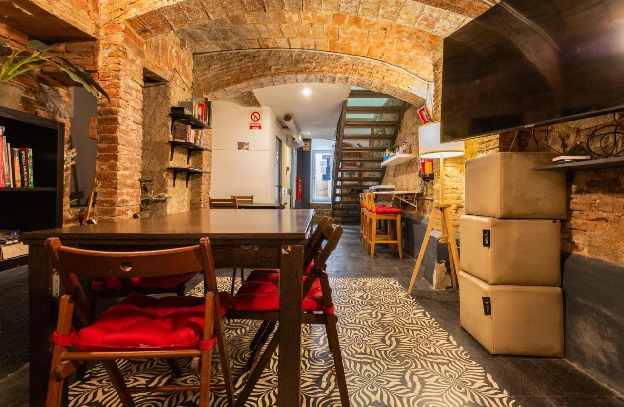 Albergue Mambo Tango Barcelona Exterior foto