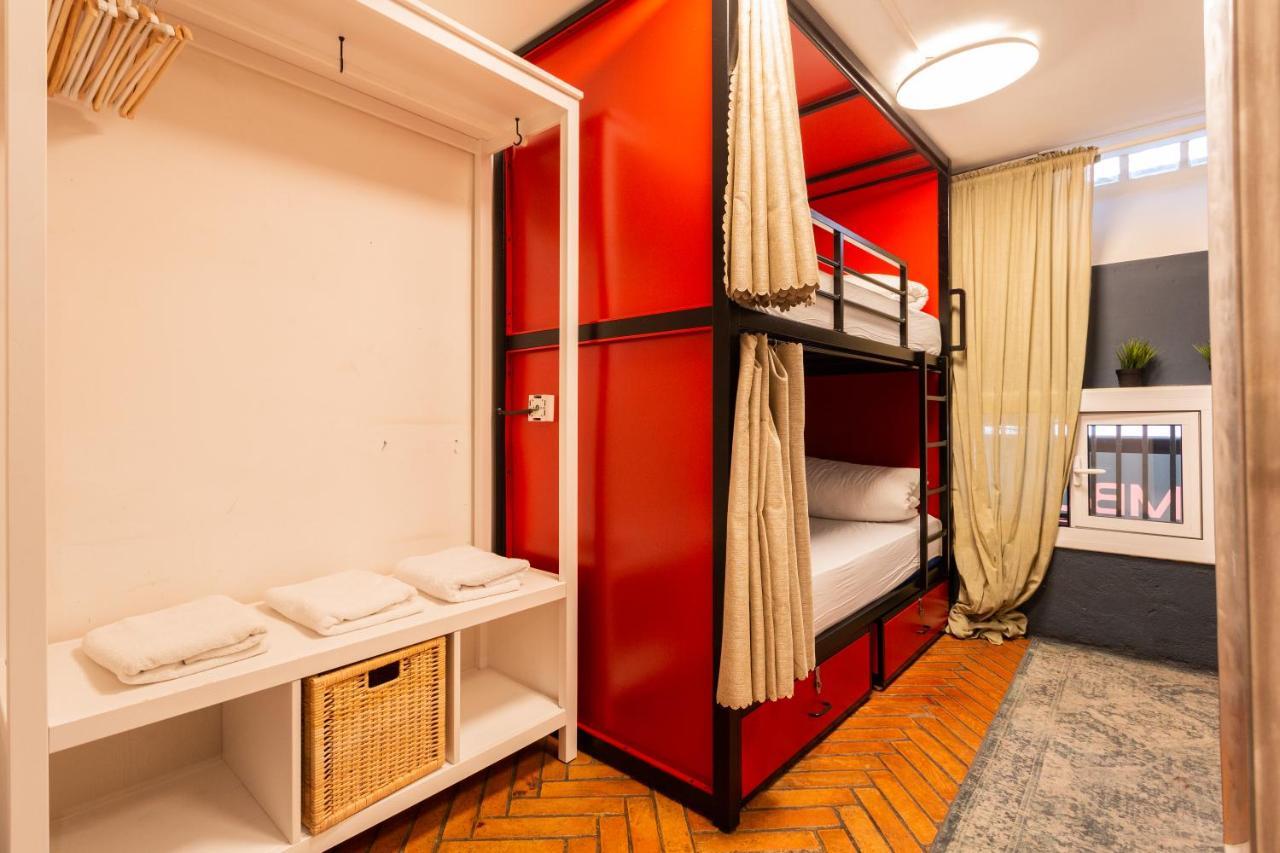 Albergue Mambo Tango Barcelona Exterior foto