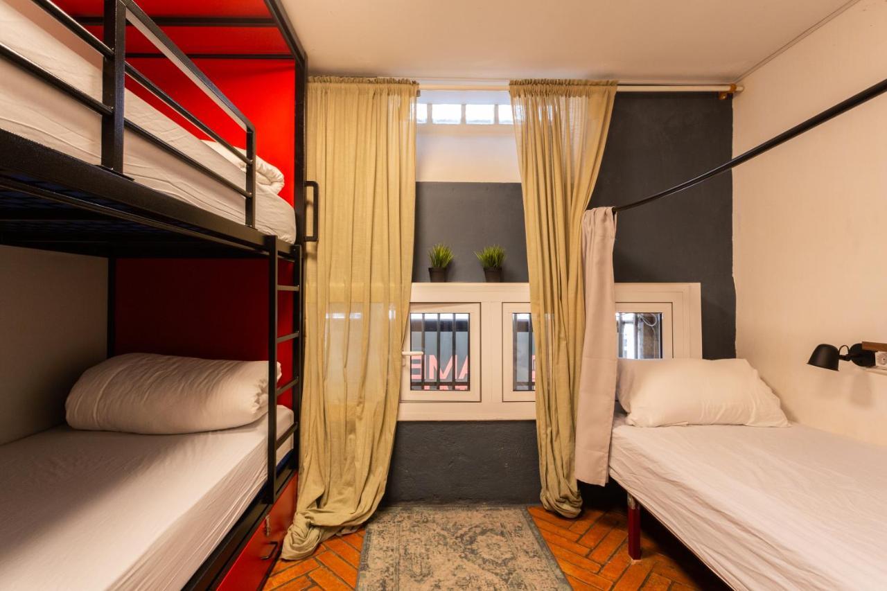 Albergue Mambo Tango Barcelona Exterior foto