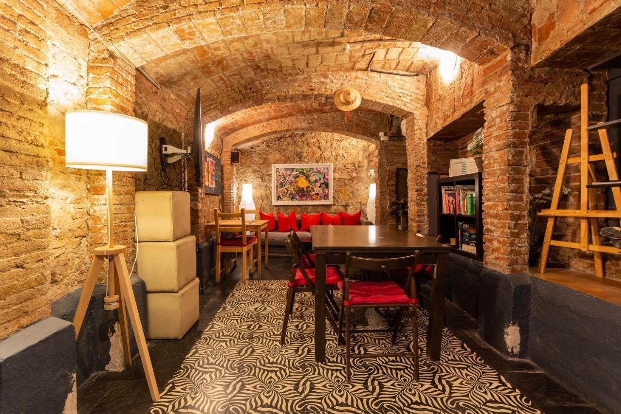 Albergue Mambo Tango Barcelona Exterior foto
