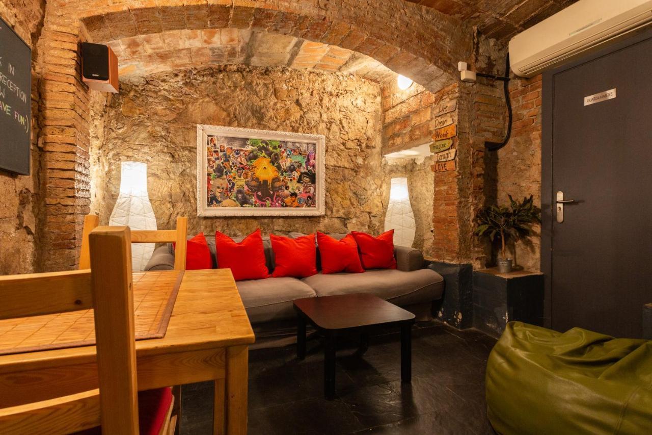 Albergue Mambo Tango Barcelona Exterior foto